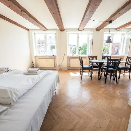 Authentic By Nyhavn Apartment *